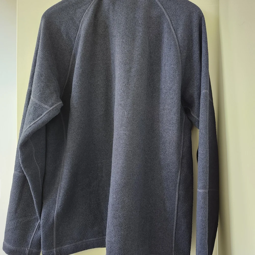The North Face Men’s Medium Blue Half Zip Sweater Fleece Pullover